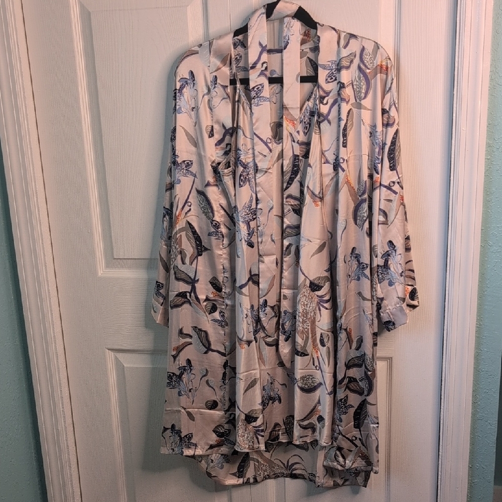 Floral Kimono Jacket - Cream and Blue